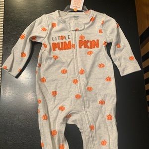 Carter’s Just for You Little Pumpkin romper onesie Halloween